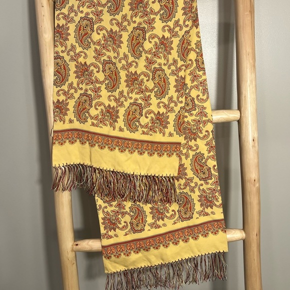 Accessories - ✨Paisley Patterned Yellow Red and Orange scarf with fringe